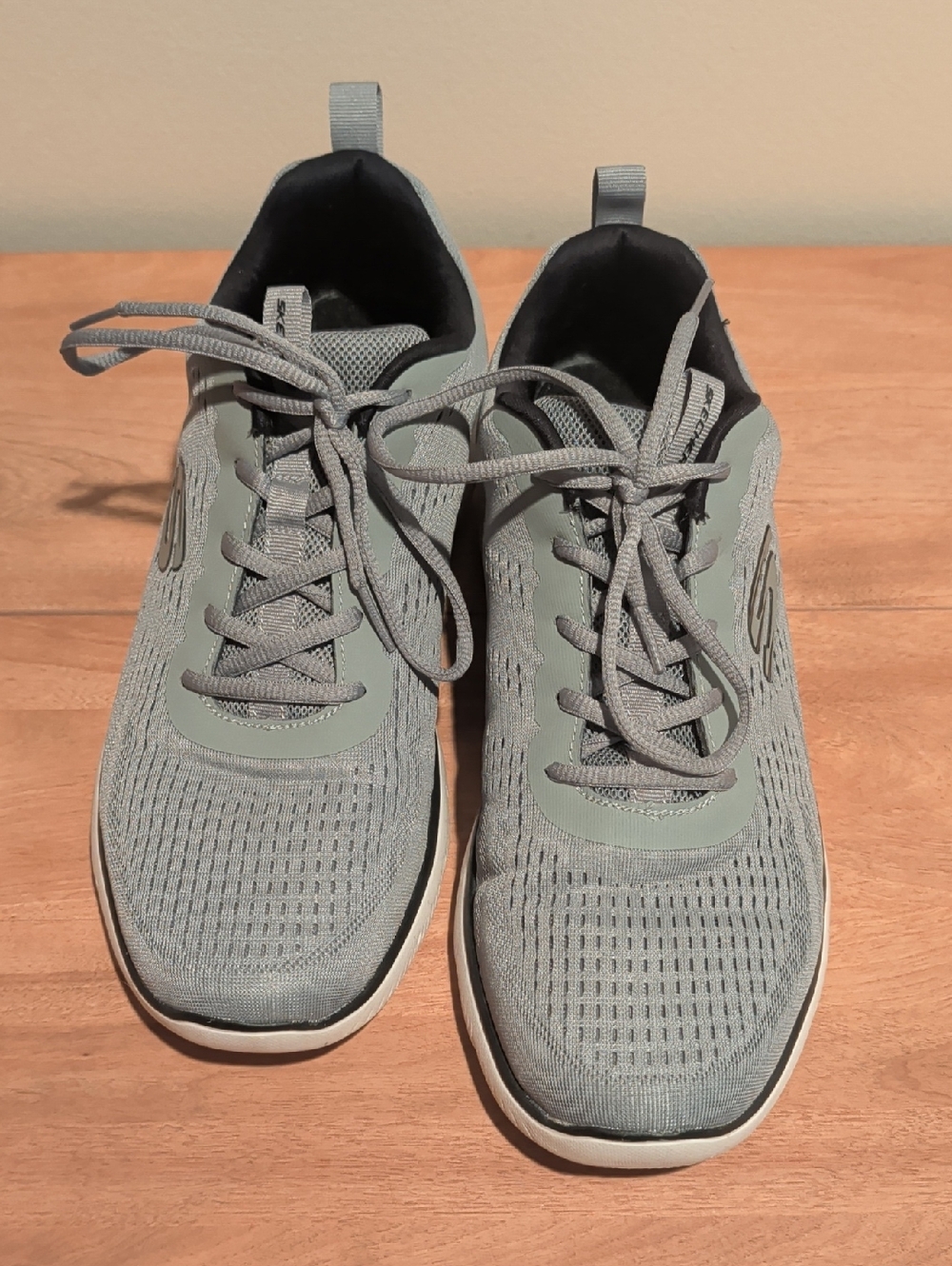 Sketchers Men's Athletic Sneakers